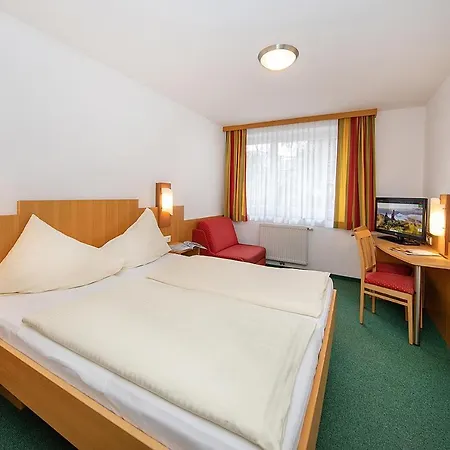 Gaestehaus Rudolfo 2*