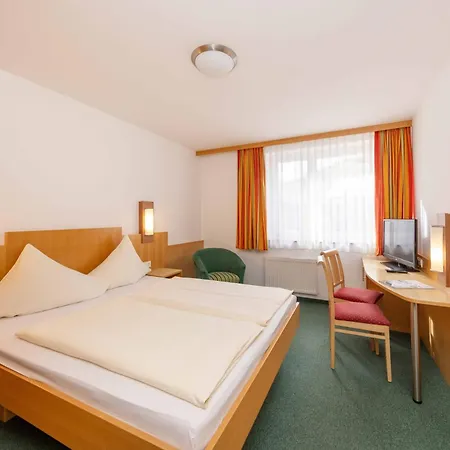 Gaestehaus Rudolfo بيت ضيافة